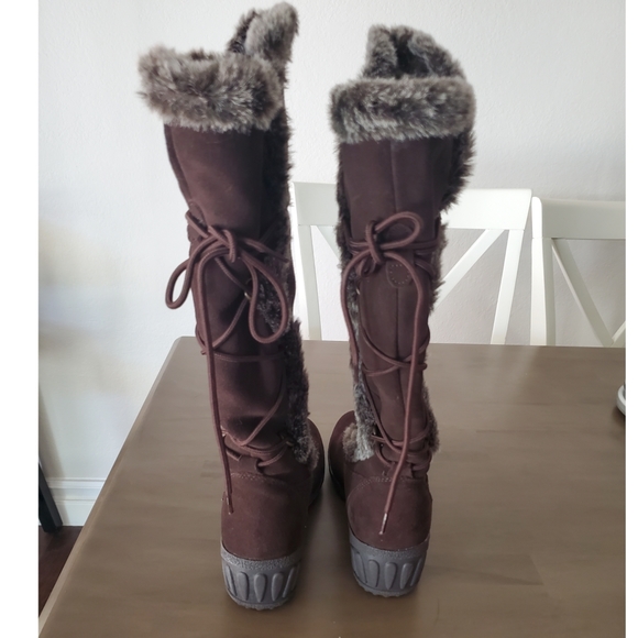 Bass Kiana Water Resistant Boots - Picture 6 of 12